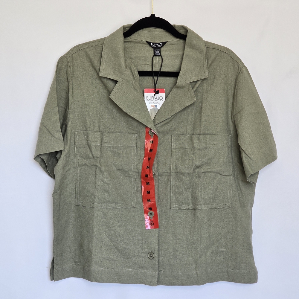 NWT Linen Blend Button Up Shirt Sz M Women Sage green Short Sleeves Crop Collar